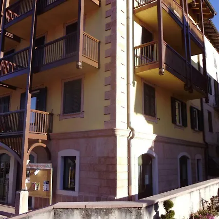 Residenza Graziella Appartement Cavedago Buitenkant foto