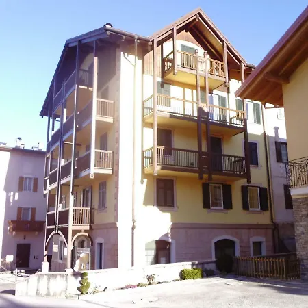 Residenza Graziella Appartement Cavedago Buitenkant foto